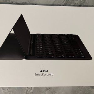 iPad Smart Keyboard 7 Gen iPad, 3 Gen iPad Air & iPad Pro